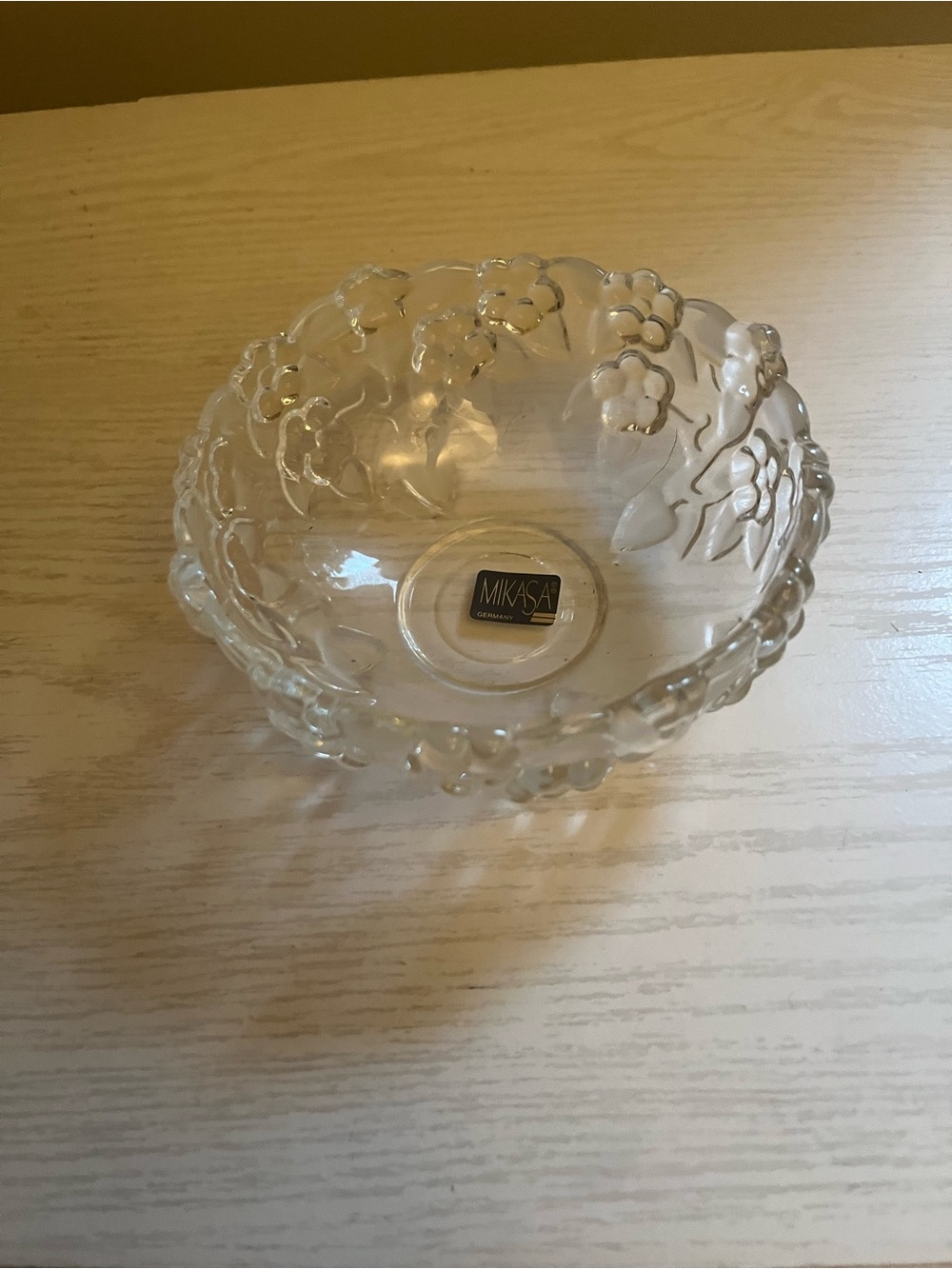 Mikasa Clear Floral Embossed Glass Bowl